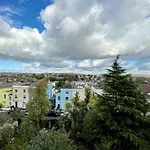 Cosy Boutique Apartment In Colourful Bristol