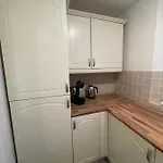 Gated Stunning Period Studio In Vibrant Bristol