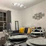 Cosy Meridian Place By Prescott Apartments