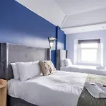 Modern Cotham House #2 By Prescott Apartments