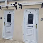 Lovely 1 Bedroom Apartment