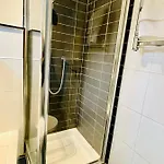 Charming & Serene Bs1 Bristol Studio Flat