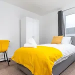 Fortified Luxury Apartment With Balcony And Free Parking