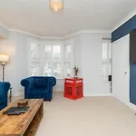 Modern Maisonette In Vibrant Bristol, Free Parking