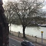 Duplex Apartment Harbourside City Centre With Free Parking