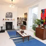 Stunning Arty Apartment In The Heart Of Clifton