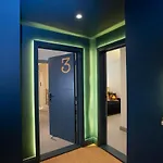 Higgihaus Apartment 4 Clare Street Aparthotel Central Location
