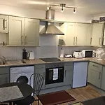 Nariken Apartments