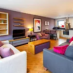 The Boat House Apartment By Cliftonvalley Apartments