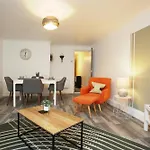 Aberdeen Apartments, Redland, Great Location