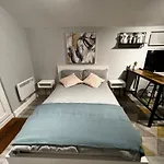 Dvm Escape Flat 2