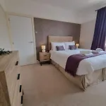 Rossendale By Cliftonvalley Apartments