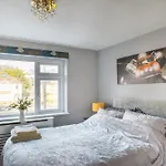 No10 Bristol - 2 Bedroom House With Private Garden And Parking