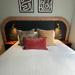 12 Barley View Luxury Home