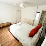 Spacious Room Near Bristol City Centre