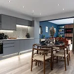 October Disc - Long Stay - Contractors