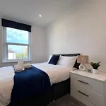 Bristol City Centre 3Bed House