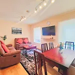 2 Bed Flat,Sleeps 4,Wifi,Near Cabot Circus,Bri 1Mi