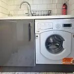 Entire Apartment By City Centre & Harbourside