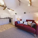The Stable- Hopewell
