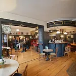 The Alma Taverns Boutique Suites - Room 1 - Hopewell