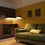 Two Bedroom Flat In Caledonia Place