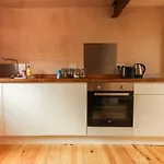 Christmas Steps Quirky 2 Bed - Hopewell