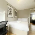 Three Bedroom Flat In Gloucester Road North With Parking
