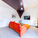 Unique Silverstone With Free Parking By Prescott Apartments