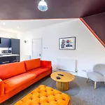 Unique Silverstone With Free Parking By Prescott Apartments