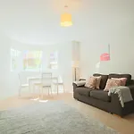 Lovely Alma Vale One Bedroom Flat