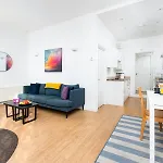 Large 1 Bed Flat-Long Stays-By Matchstickstays