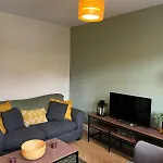 Short Term Lets From £15 Per Person Per Night