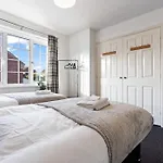 Applin House-5 Bed Contractor Stay Parking Wifi
