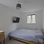 Superb Homestay In South Gloucestershire!