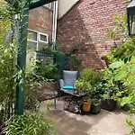Charming & Central Pipe Lane House