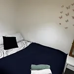 Lillymead Apartment