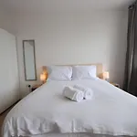 Stylish 2 Bed In Old Market