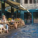 Lido Townhouse