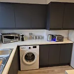 Filton House By Cliftonvalley Apartments