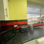 Private Room 2 Near Southmead Hospital