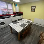 Executive Room 3 Near Southmead Hospital On Suite Bathroom