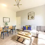 Centralised Osborne House With Free Parking By Prescott Apartments