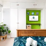 Spacious & Bright 3Bedroom Home-Sleeps7-Parking
