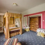 The Beeches Hotel