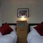 Holt Apartment