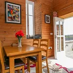 Avonside Cottage
