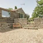 Boundary Barn