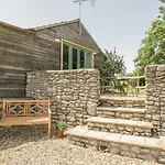 Boundary Barn