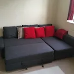 Superb Peaceful 1 Bed Apartment In St George.